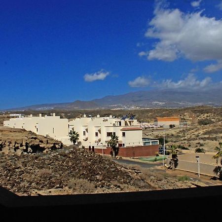 Nice Terrace In Front Of The Sea. La Jaquita El Medano  Exterior photo